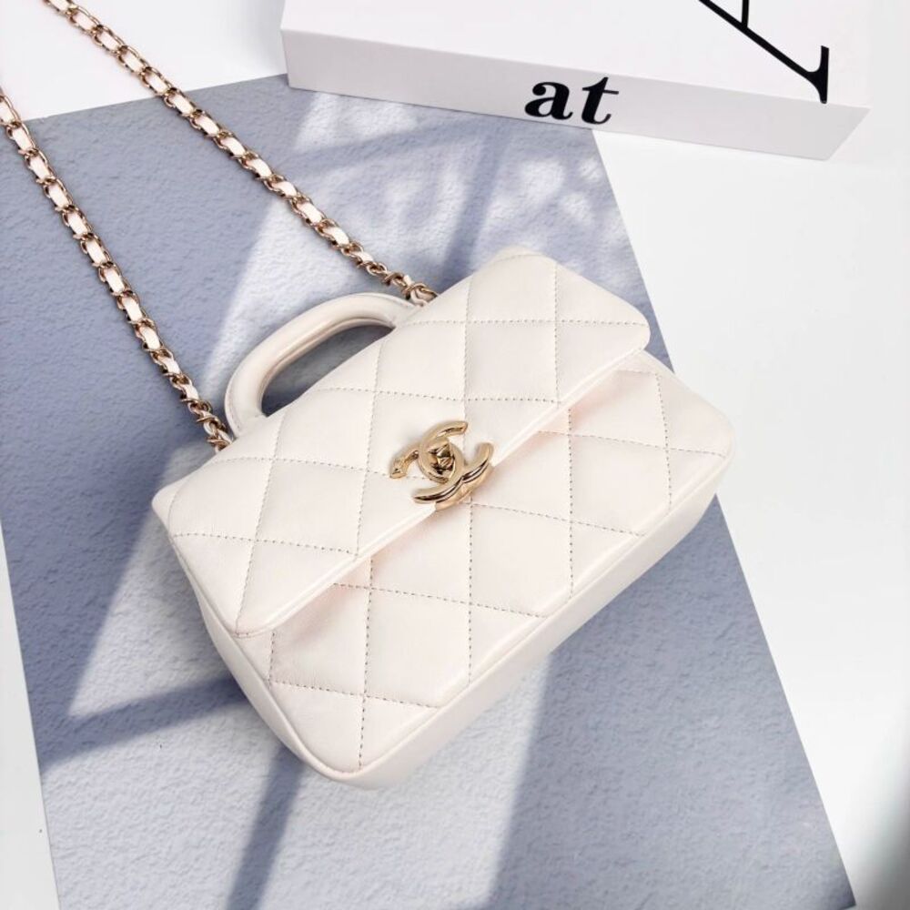Chanel Women Pre-Loved Bag Very Good Condition